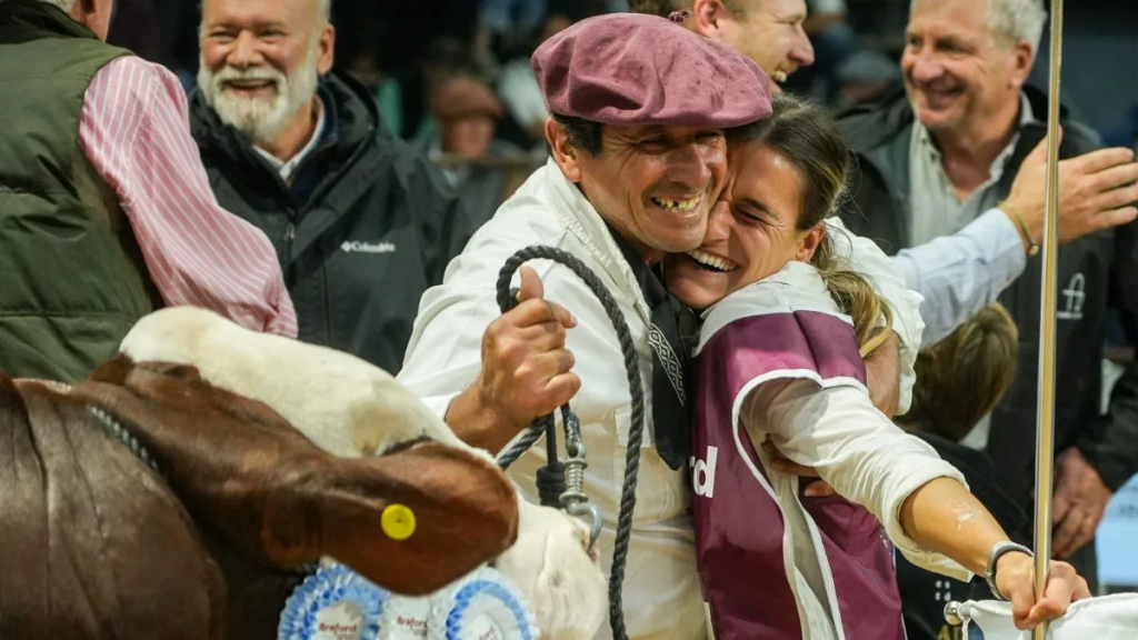 El Amargo peg&oacute; fuerte en Corrientes: un toro santafesino fue Gran Campe&oacute;n Braford