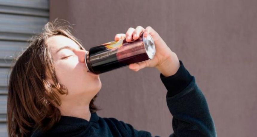 No para de crecer el consumo de bebidas energizantes: particularidades y riesgos