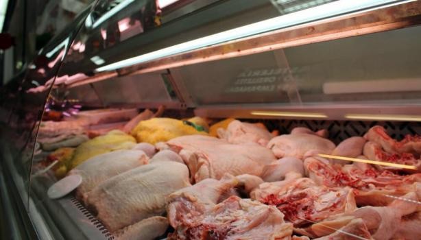El pollo desplaza a la carne vacuna: 