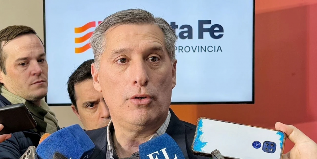 Olivares dijo que la autorización para créditos 