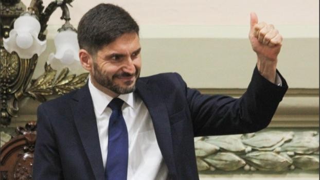 Pullaro va a la Corte Suprema acompañado por Perotti y Bonfatti