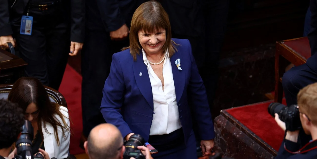 Bullrich habr&iacute;a presentado su renuncia por el desacuerdo de Milei en el pliego de una jueza