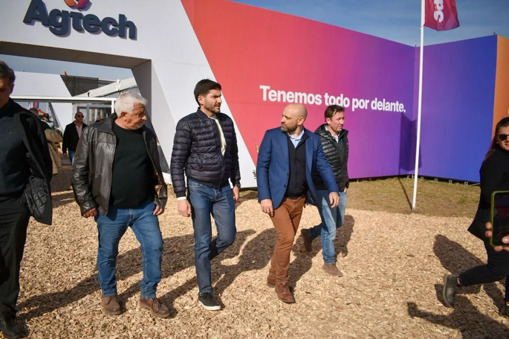 Agroactiva: Pullaro anuncia m&aacute;s de $100.000 millones para impulsar la producci&oacute;n y un paquete de alivio fiscal