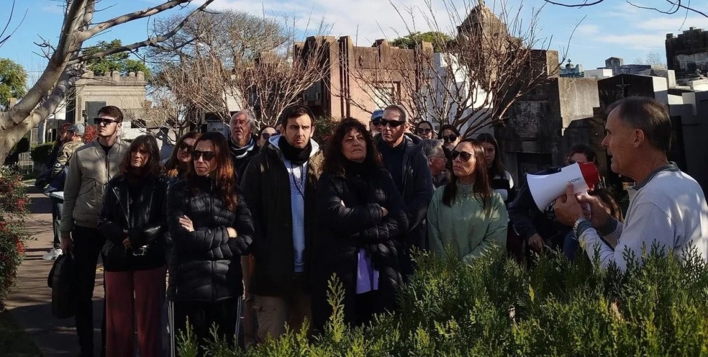 El cementerio de Humboldt se transform&oacute; en un museo a cielo abierto