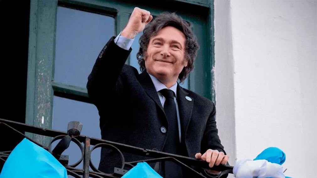 La confianza en el gobierno de Javier Milei aument&oacute; en junio y registr&oacute; su primer repunte de 2026