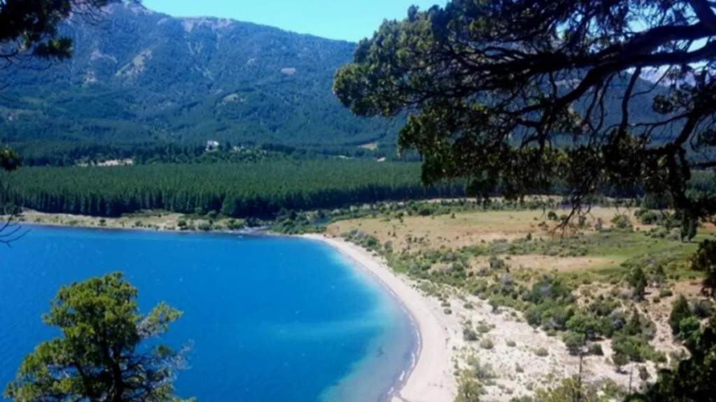 Tiene 219 habitantes y vive sin red el&eacute;ctrica: el para&iacute;so oculto de la Patagonia ideal para desenchufarse