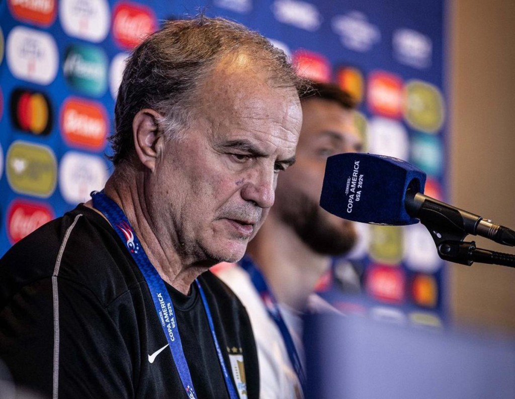 "Me dejaron solo": la supuesta frase de Bielsa en su despedida a los jugadores