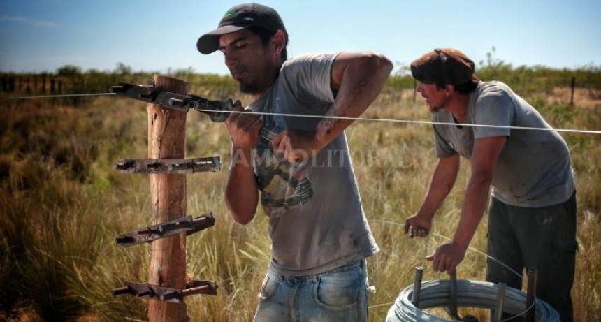 Ciclo de capacitación para alambradores