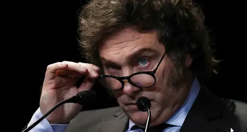 Javier Milei dijo cuáles son las tres condiciones necesarias para salir del cepo al dólar