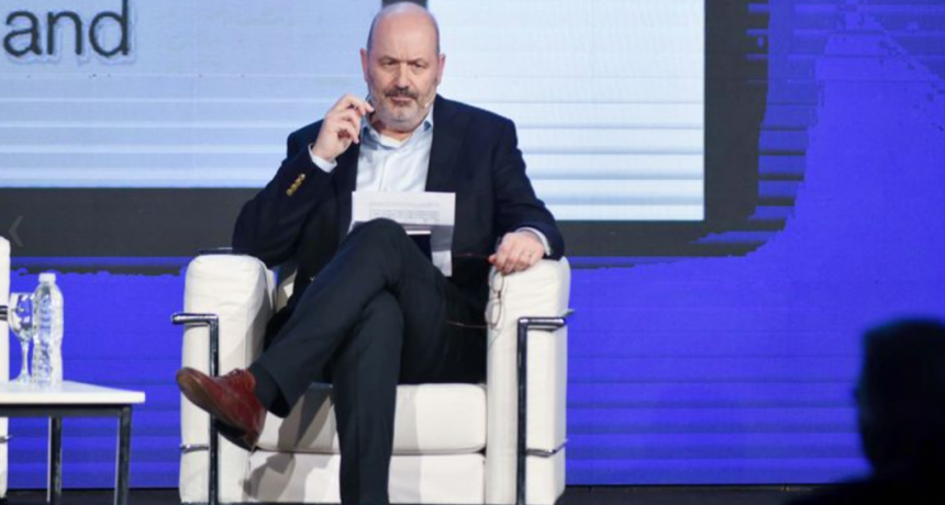 Sturzenegger le respondió a la AFA tras rechazar las SAD: 