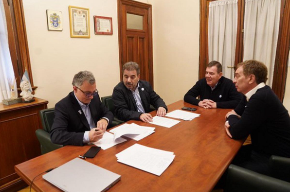 La Libertad Avanza y el PRO formalizaron la alianza electoral en Buenos Aires