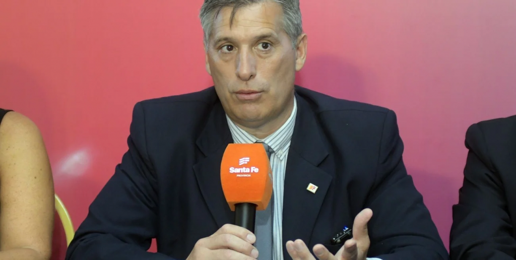 Olivares planteó un escenario de baja inflación, con reactivación insuficiente