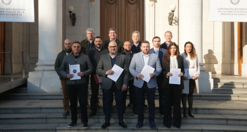 Unidos presentó su proyecto de reforma constitucional