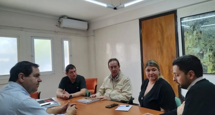 Vallejos se reunió con los convencionales constituyentes del norte