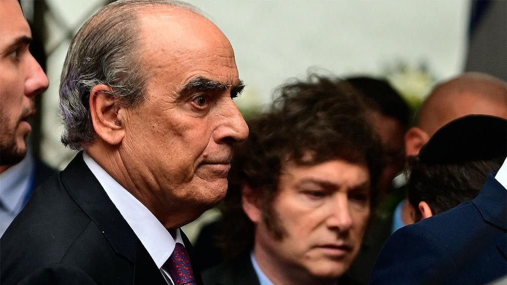 Francos cuestion&oacute; la gesti&oacute;n de Adorni y dijo que "no qued&oacute; demostrado" que estuviera a la altura del cargo