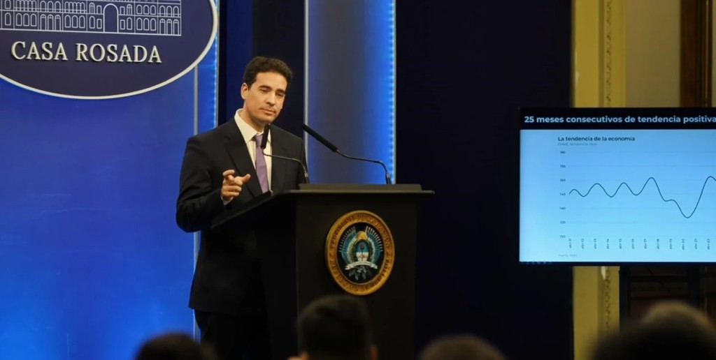 El nuevo vocero Ravier dijo que su tarea ser&aacute; mostrar los logros y milagros de la gesti&oacute;n de Milei