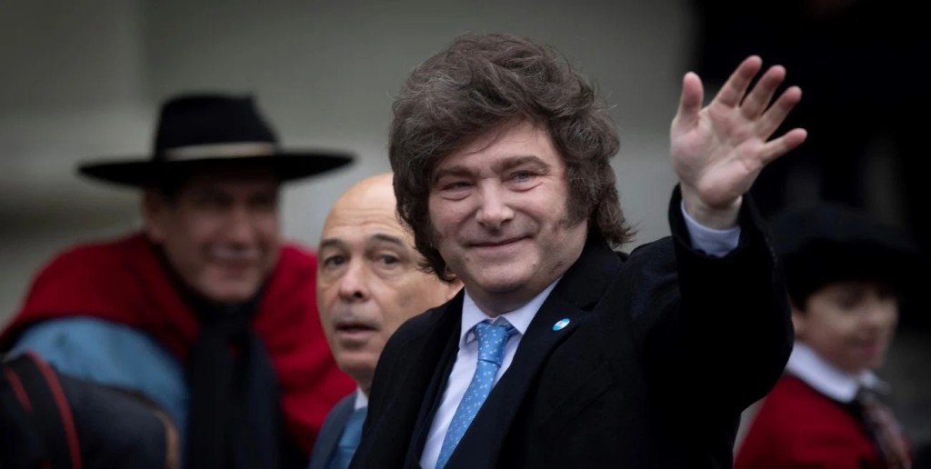 Milei vuelve a Tucum&aacute;n para encabezar la vigilia del 9 de Julio