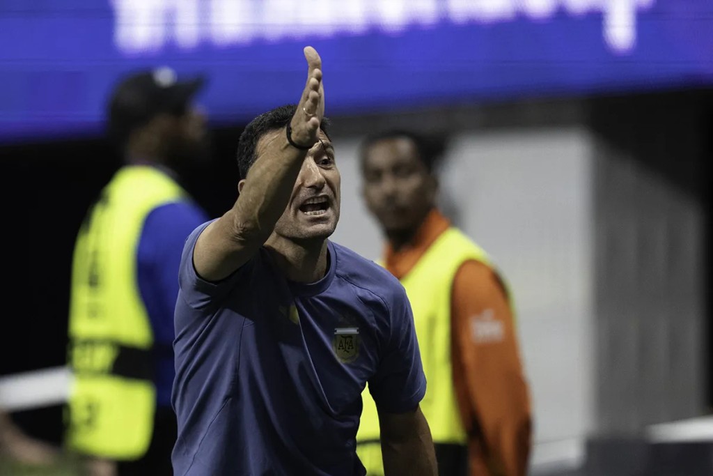 Lionel Scaloni tras la ag&oacute;nica victoria de Argentina ante Egipto: "Cuando las cosas empeoran, los argentinos somos esto"