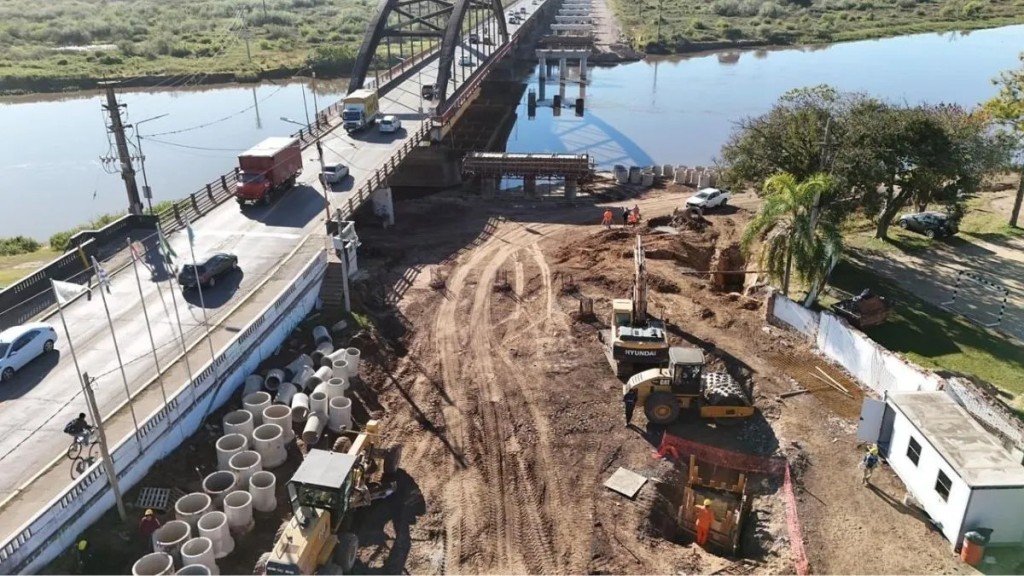Nuevo puente Santa Fe - Santo Tom&eacute;: Vialidad Provincial espera terminar la obra a fines de marzo de 2027