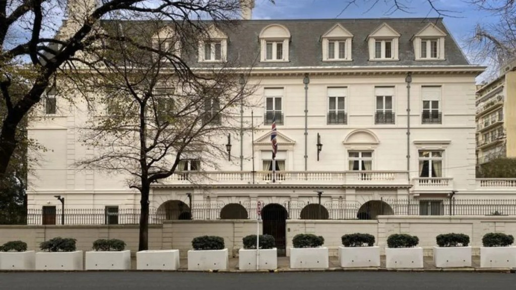 El curioso comunicado de la Embajada Brit&aacute;nica en Argentina a horas del partido contra Inglaterra