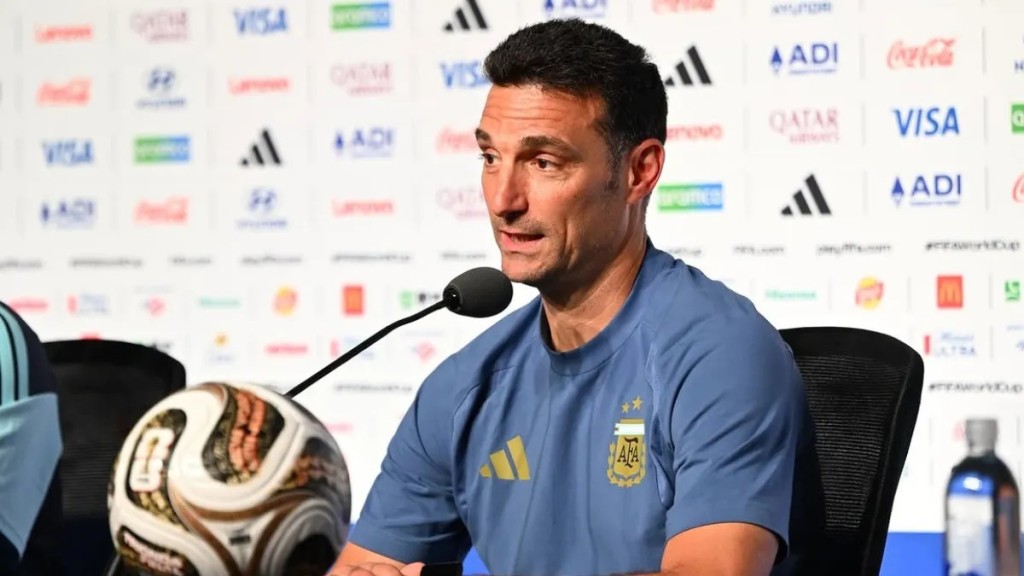 Scaloni, emocionado tras llegar a la final del Mundial 2026: "Vamos a intentar ganar, pero lo que lograron estos chicos es incre&iacute;ble"