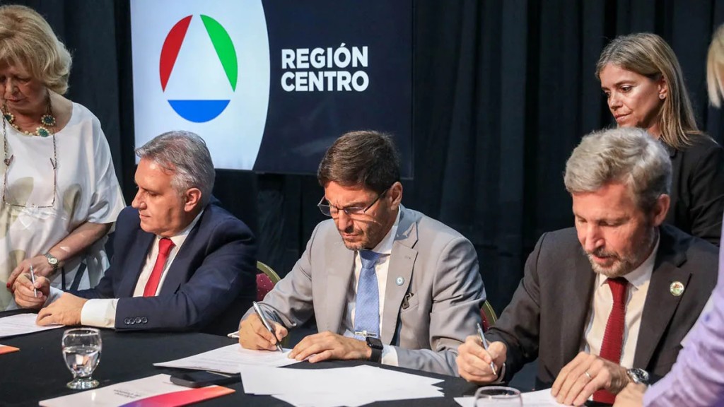 Fen&oacute;meno El Ni&ntilde;o: Santa Fe busca anticiparse al fen&oacute;meno con un acuerdo clave junto a C&oacute;rdoba y Entre R&iacute;os