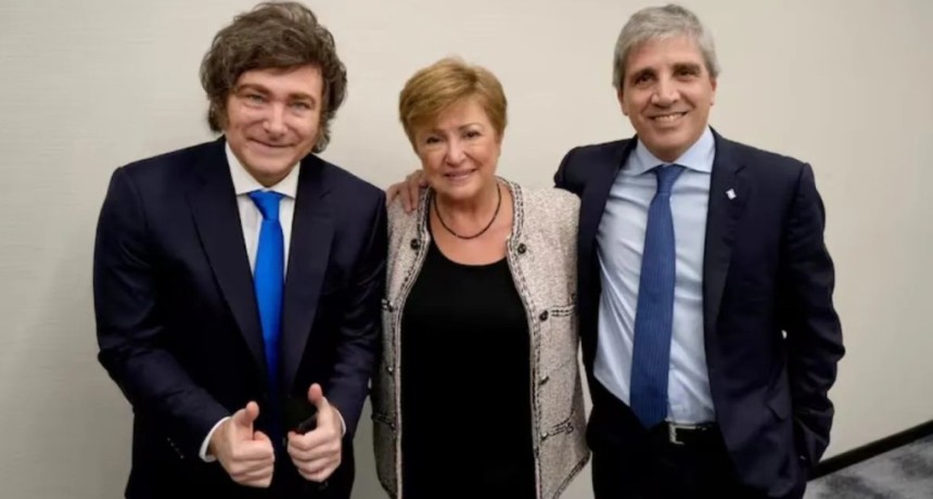 Tras el d&eacute;ficit en junio, el Gobierno nacional incumpli&oacute; la meta fiscal con el FMI en el primer semestre