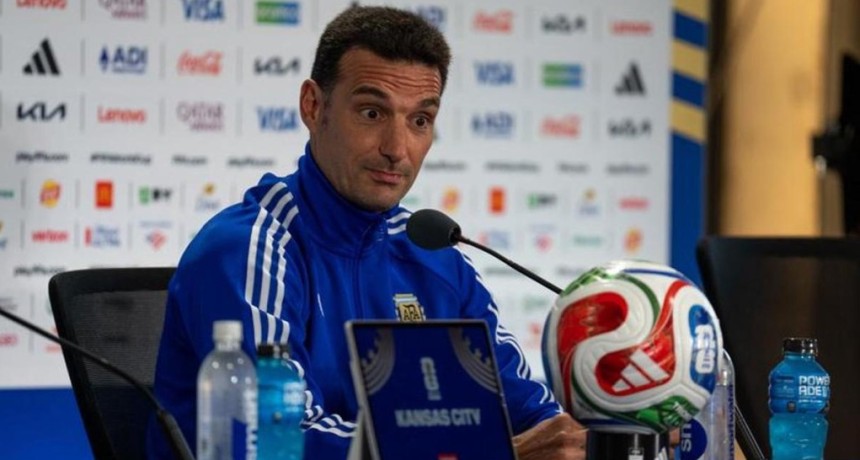 Scaloni no pudo contener las l&aacute;grimas y puso en duda su continuidad tras la derrota de Argentina