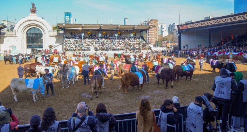La Expo Rural de Palermo cerr&oacute; sin anuncios, pero con cifras r&eacute;cord y fuerte movimiento de negocios