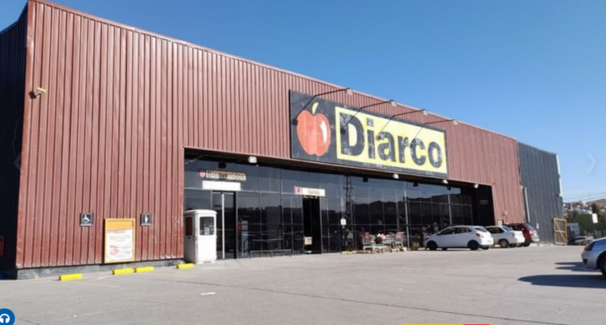 ¿Vamos a terminar comprando en el súper con dólares?