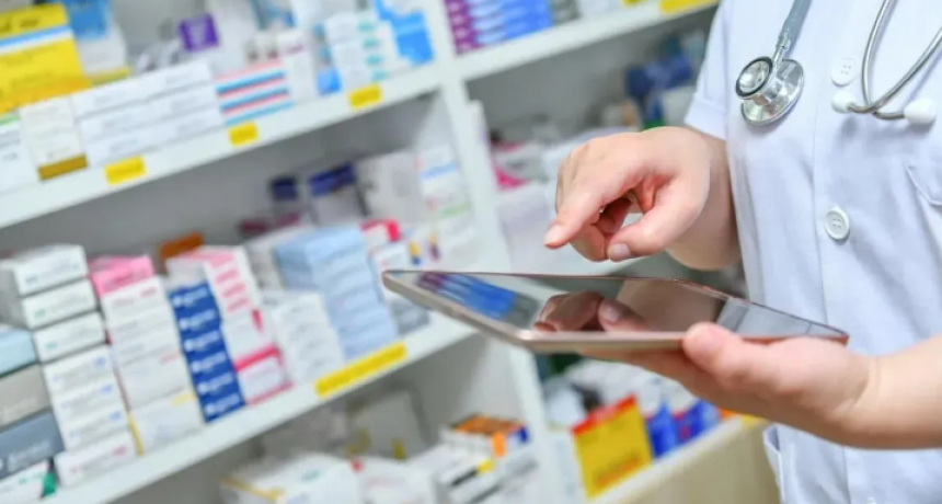 Iapos y Colegio de Farmacéuticos: un convenio con alrededor de 12 mil millones de pesos mensuales en juego