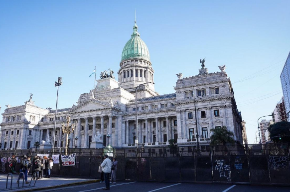 Las alianzas y la pulseada en el Congreso: un tablero político al rojo vivo