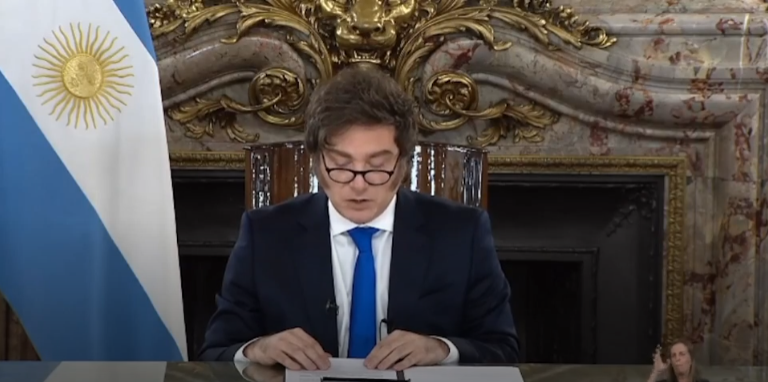 Milei desafió al Congreso: “Si quieren volver atrás me van a tener que sacar con los pies para adelante”