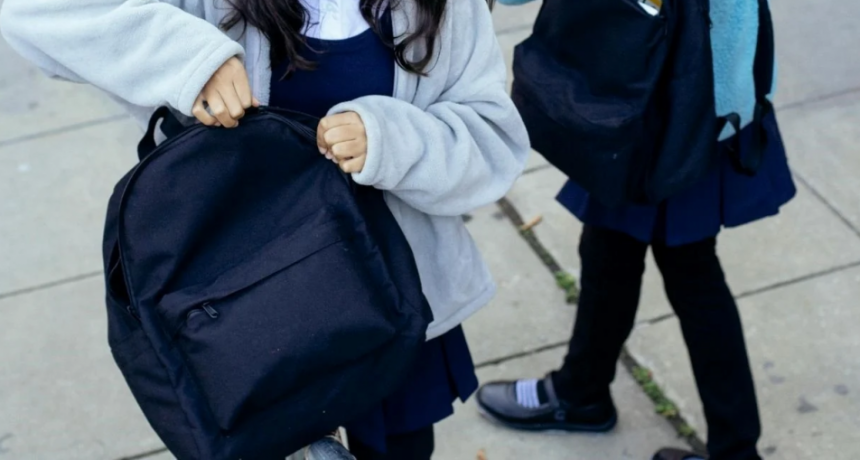 Una alumna fue a la escuela con marihuana en la mochila