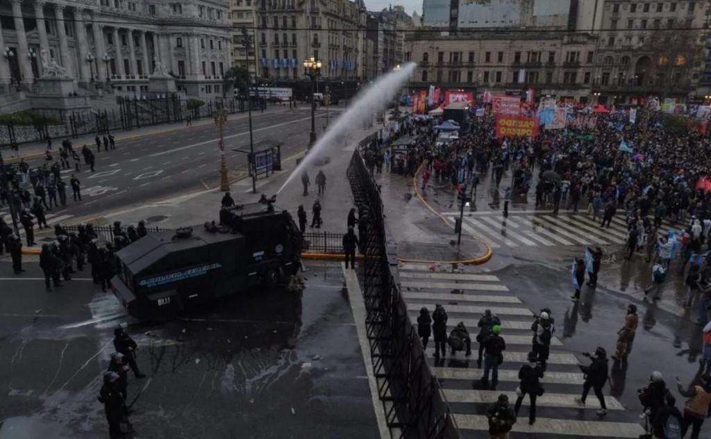Errores no forzados del Gobierno en su intento por retomar la iniciativa pol&iacute;tica