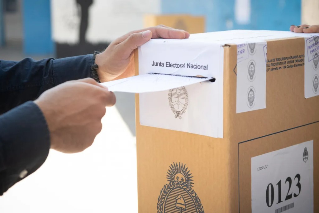 El Gobierno Nacional enciende los motores electorales y el peronismo se reagrupa