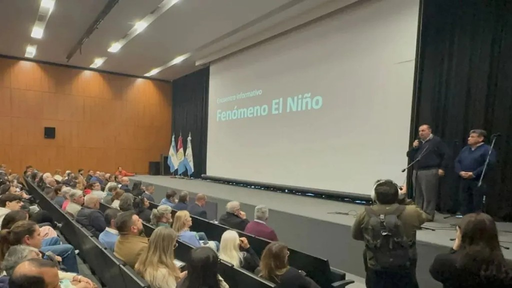 Fen&oacute;meno El Ni&ntilde;o: Provincia y Municipio se reunieron con vecinos e instituciones y llamaron a "trabajar en equipo, para estar preparados"
