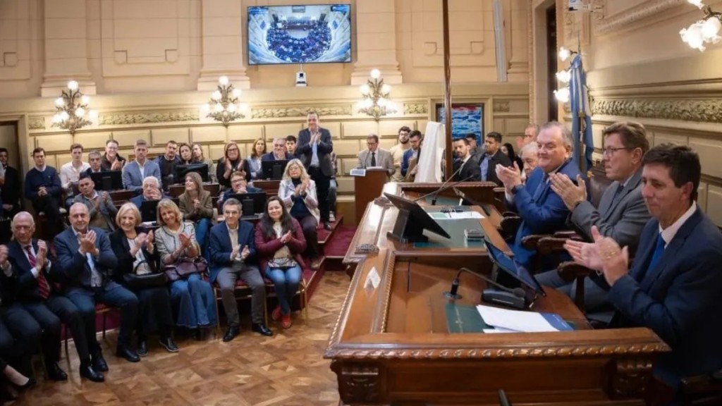 La singular novedad de la reforma electoral en Santa Fe: un gobernador, tres vices y votos que no se suman