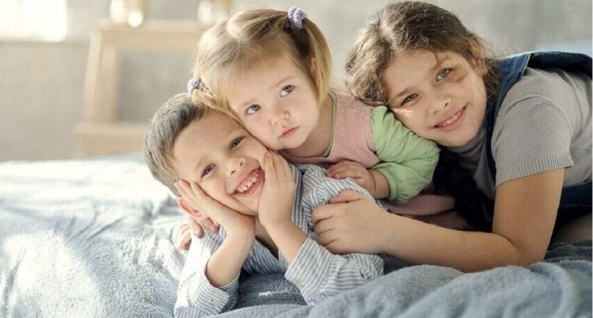 D&iacute;a Mundial del Hijo del Medio: por qu&eacute; suelen ser m&aacute;s emp&aacute;ticos que sus hermanos