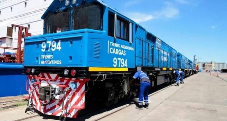 El Gobierno anunci&oacute; el lanzamiento de la privatizaci&oacute;n del Belgrano Cargas