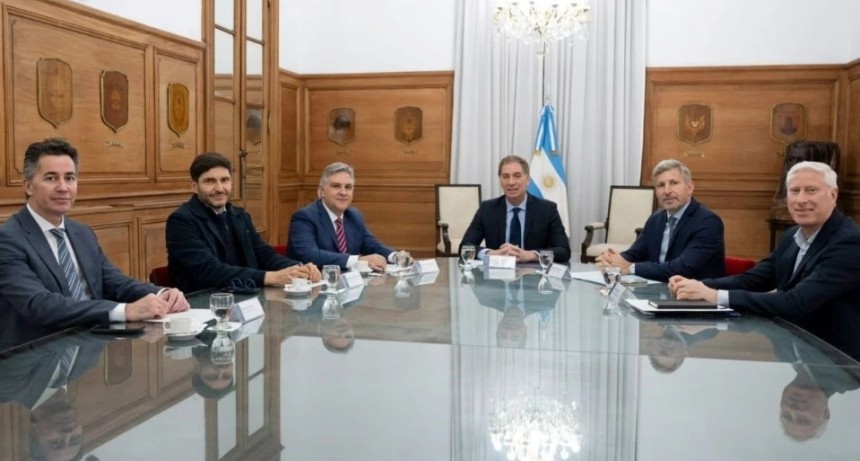 Gobernadores con Santilli: para Pullaro fue una 