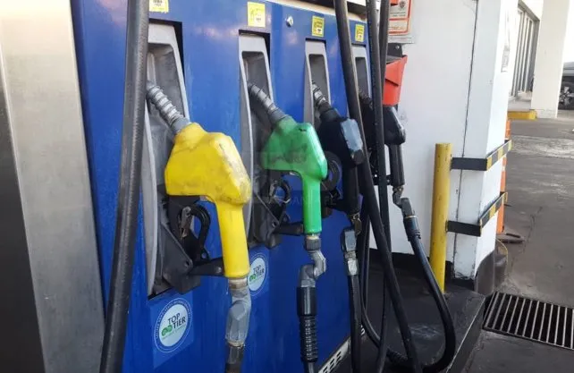 Postergaron nuevamente la actualización del impuesto sobre los combustibles