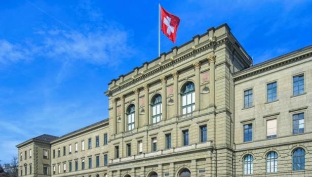 Por la crisis energética, Suiza podría penalizar con cárcel la calefacción a más de 19 grados 