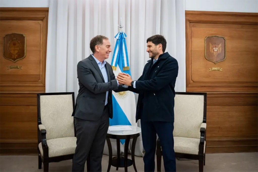 Maximiliano Pullaro pidi&oacute; a Naci&oacute;n quitar subsidios "a los ricos" y no por zonas fr&iacute;as