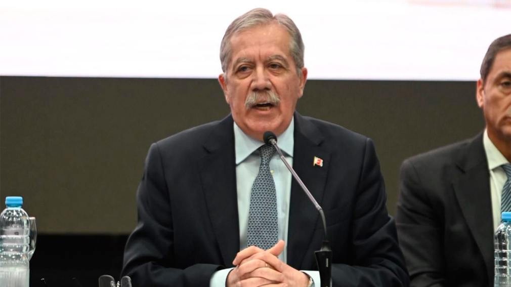 El gobernador El&iacute;as Su&aacute;rez fue invitado a participar de la Semana Social 2026 en C&oacute;rdoba