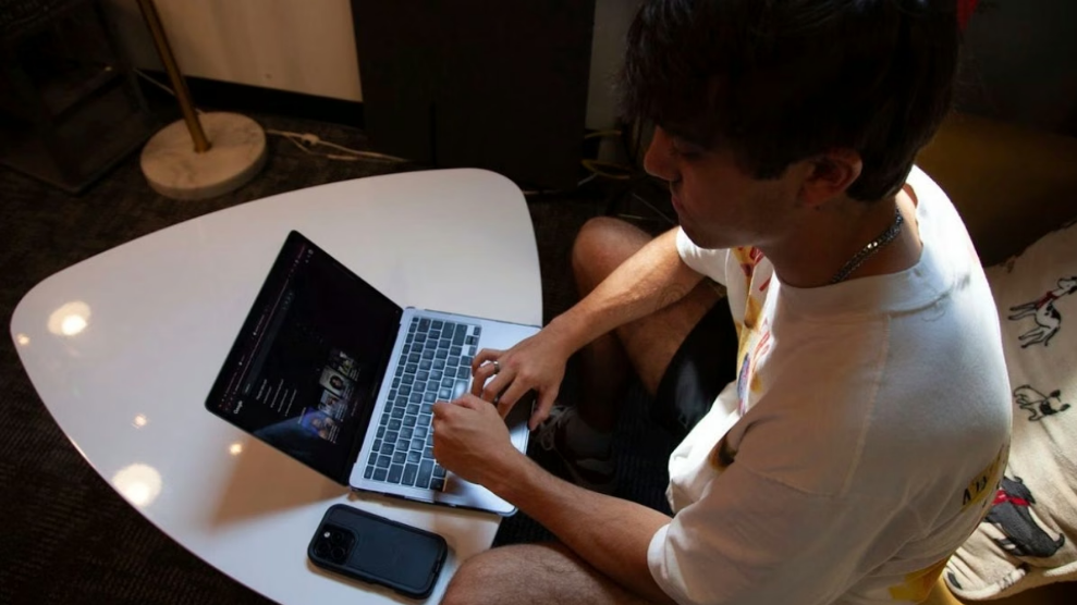 Violencia digital en San Justo: qu&eacute; dice la ley sobre las im&aacute;genes creadas con inteligencia artificial y difundidas entre adolescentes