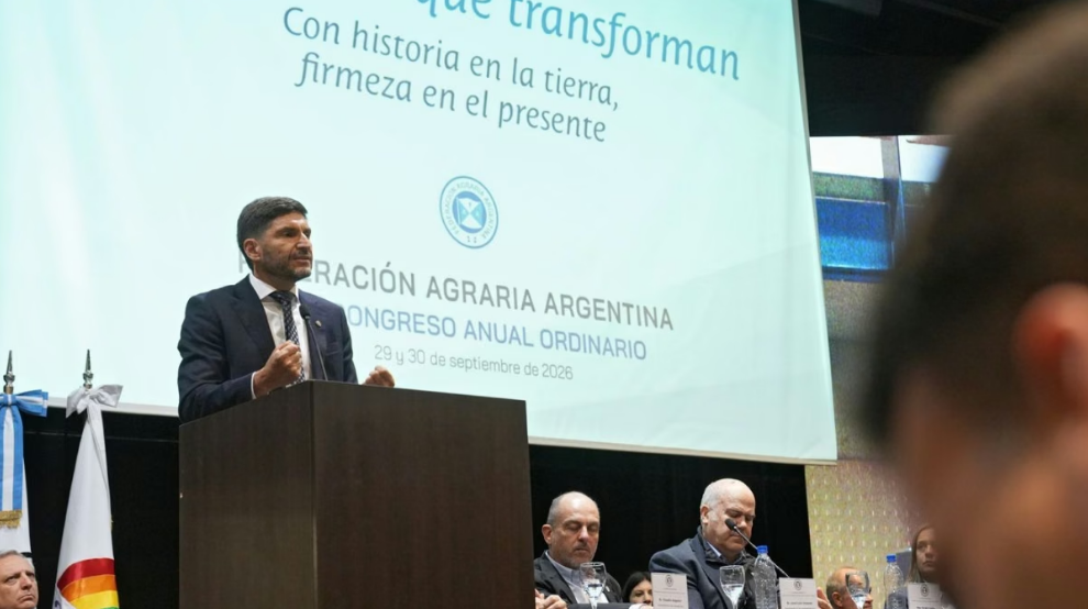 Pullaro en el Congreso de la Federaci&oacute;n Agraria: "Despu&eacute;s de tres a&ntilde;os de gesti&oacute;n, los recibimos en una ciudad y una provincia pacificada"