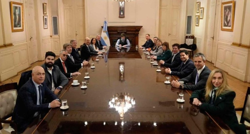 Milei reuni&oacute; al Gabinete y defini&oacute; la estrategia para avanzar con el Presupuesto y la agenda legislativa
