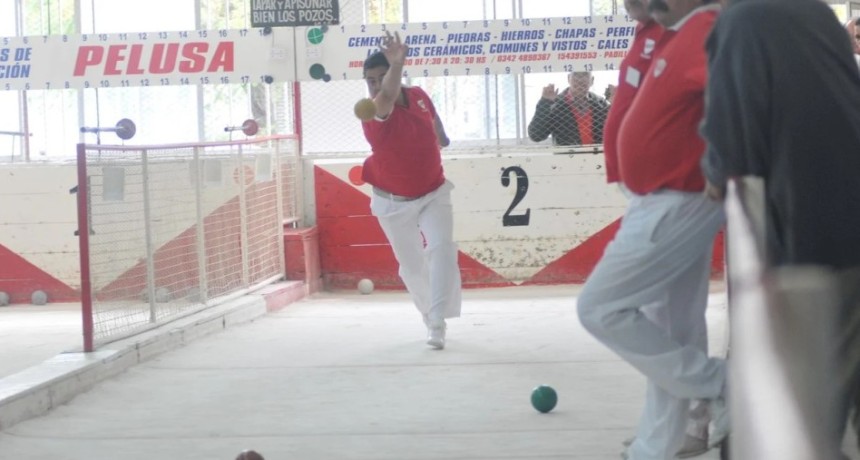 Las bochas, aquel juego de los abuelos que daba vida a los barrios y un d&iacute;a fue furor en Santa Fe