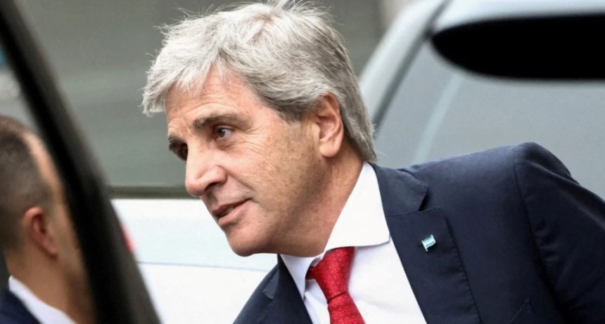 El Gobierno renov&oacute; los vencimientos de la deuda en pesos y posterg&oacute; pagos m&aacute;s all&aacute; de 2027